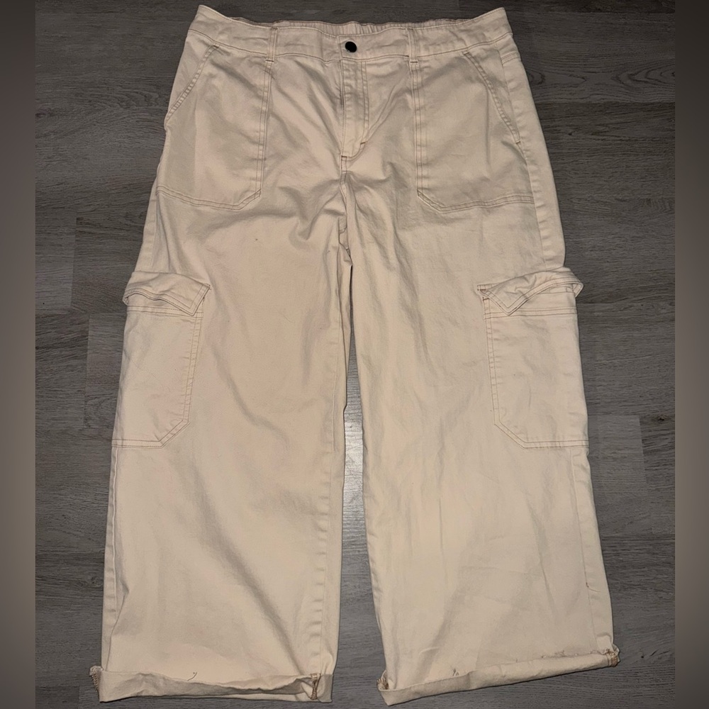 Wild Fable - Women's Cream Cargo Pants